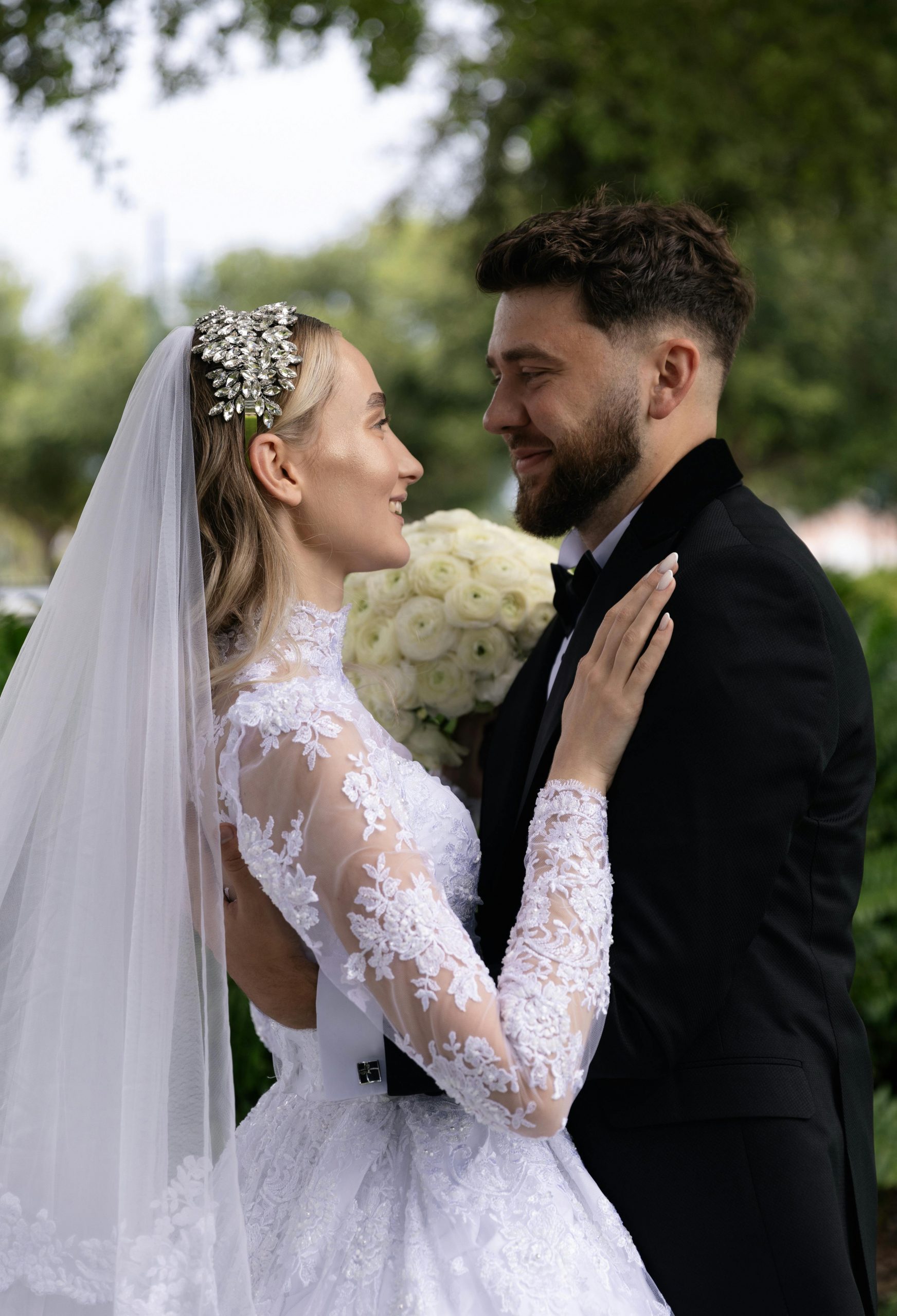 bride-groom-first-look-paloma-wood-destination-wedding