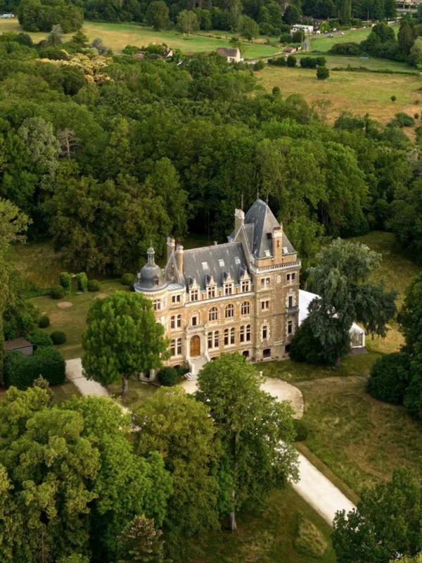 chateau-de-meridon-destination-wedding-venue